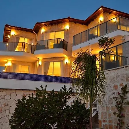 Villa Sleeps 6 Pool Air Con Wifi
