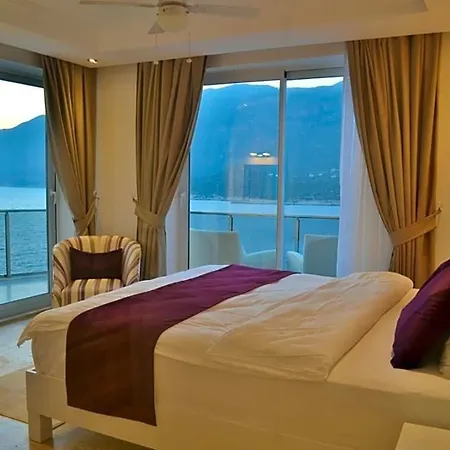 Sleeps 6 Pool Air Con Wifi Villa Kalkan