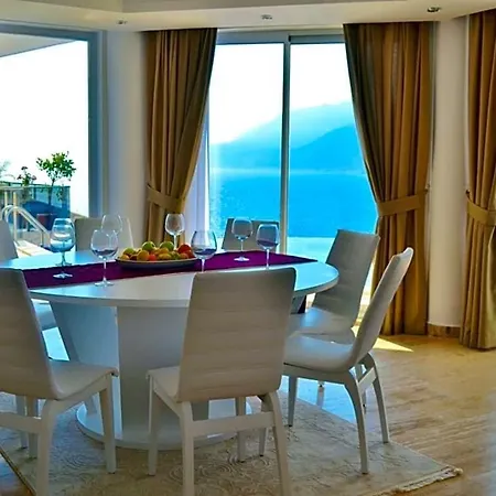 Sleeps 6 Pool Air Con Wifi Villa *