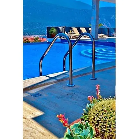 Sleeps 6 Pool Air Con Wifi * Kalkan