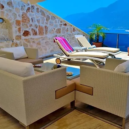 Sleeps 6 Pool Air Con Wifi * Kalkan