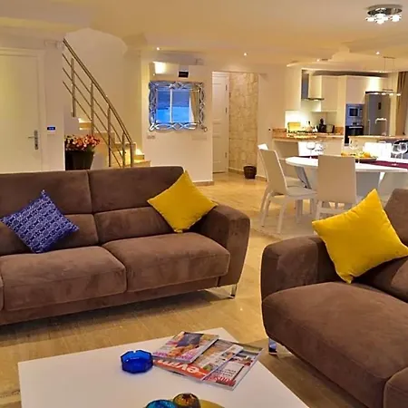 Sleeps 6 Pool Air Con Wifi Villa Kalkan